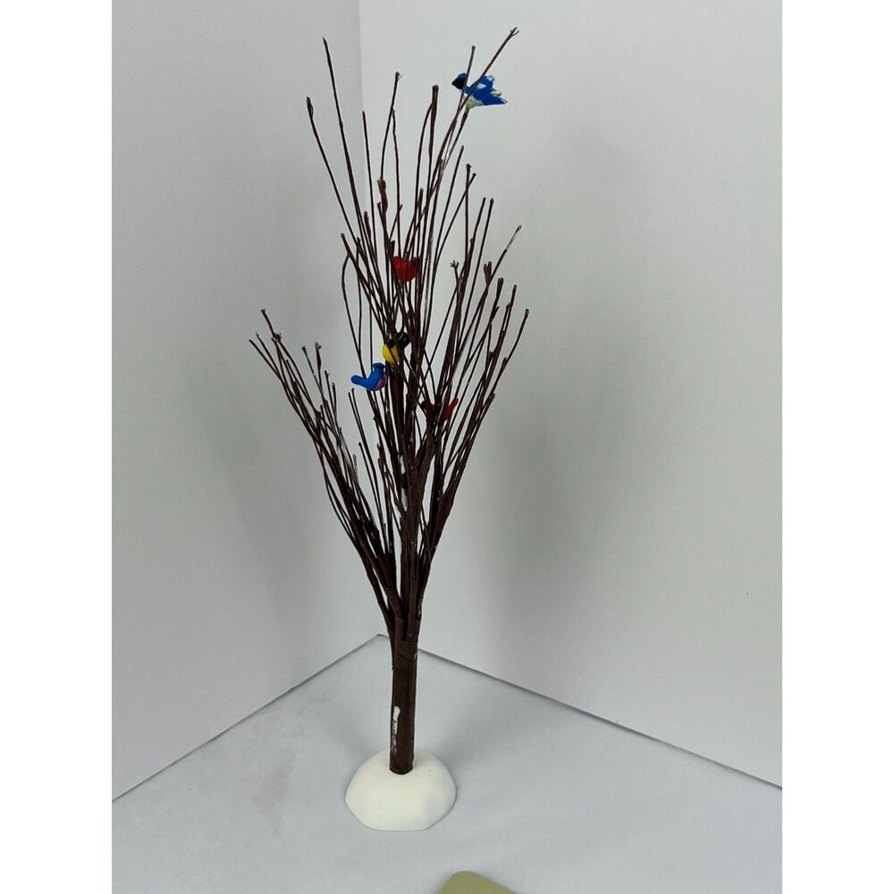 Retired 2017 Department 56 Feathered Friends Tree 11.25" EUC